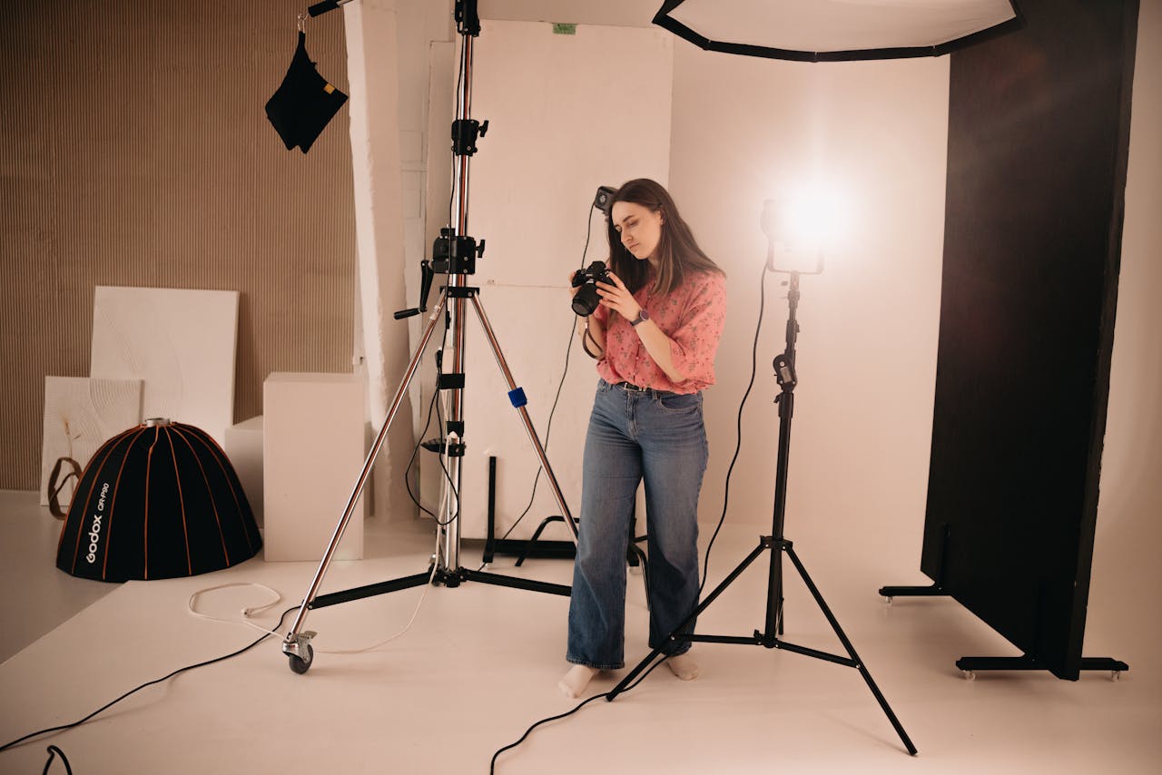 💼 How to Get Fashion Photography Clients in Dubai, UAE & Middle East 2026