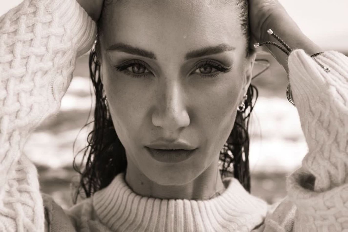 Dubai Model | Aga
