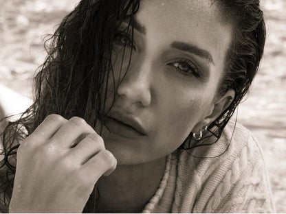 Dubai Model | Aga