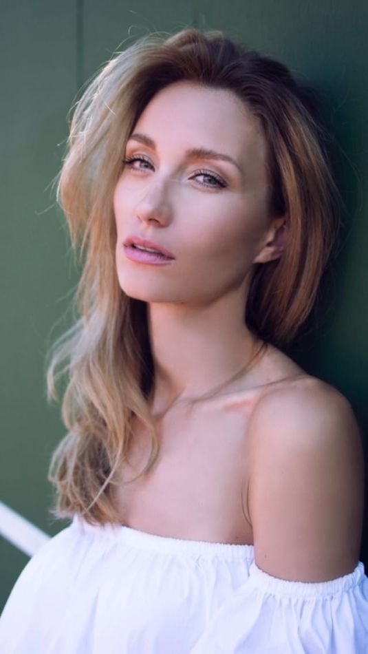 Dubai Model | Aga