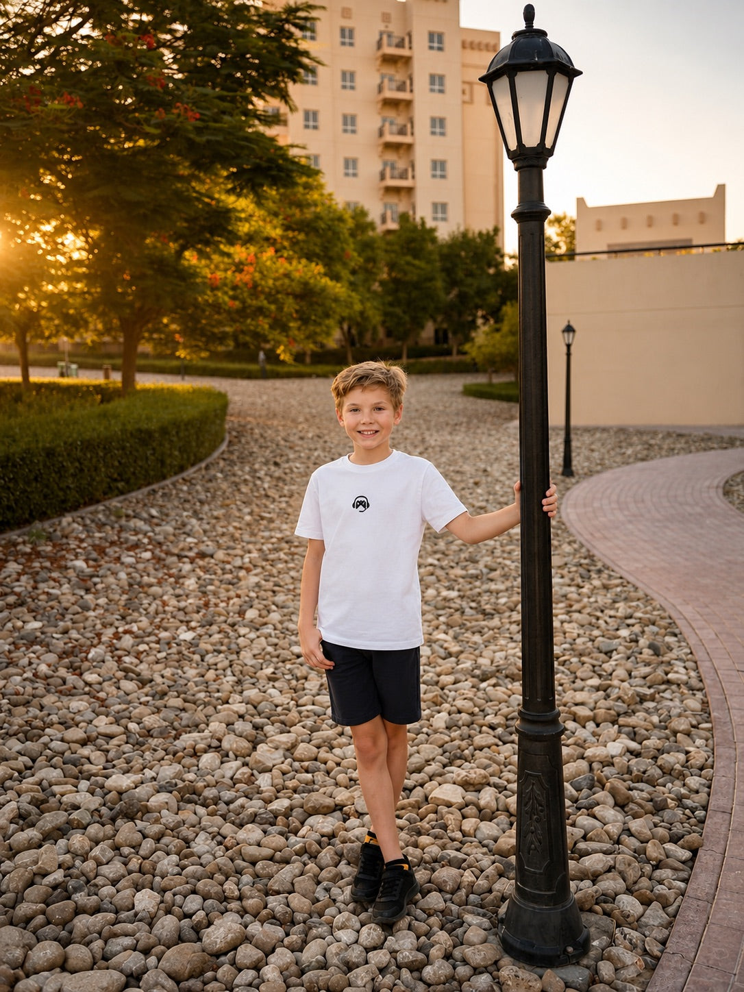 Dubai Model & Creator | Robert