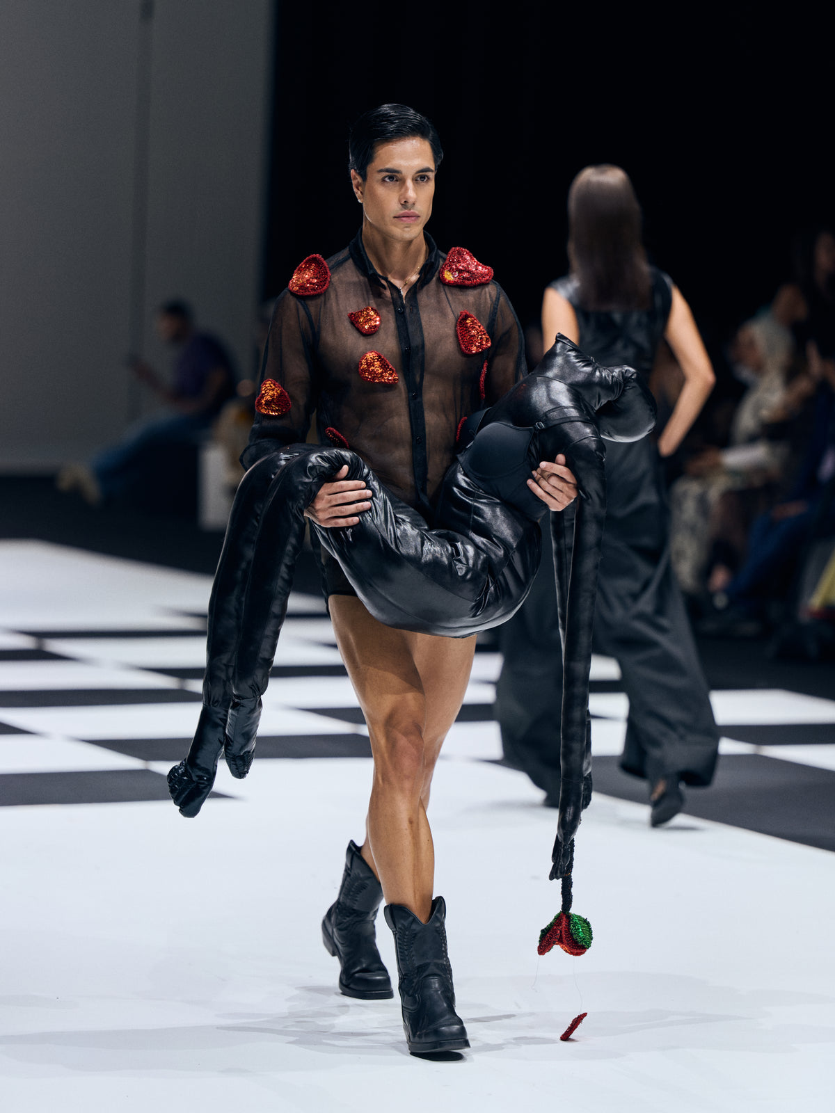 Dubai Model & Creator | Pedro