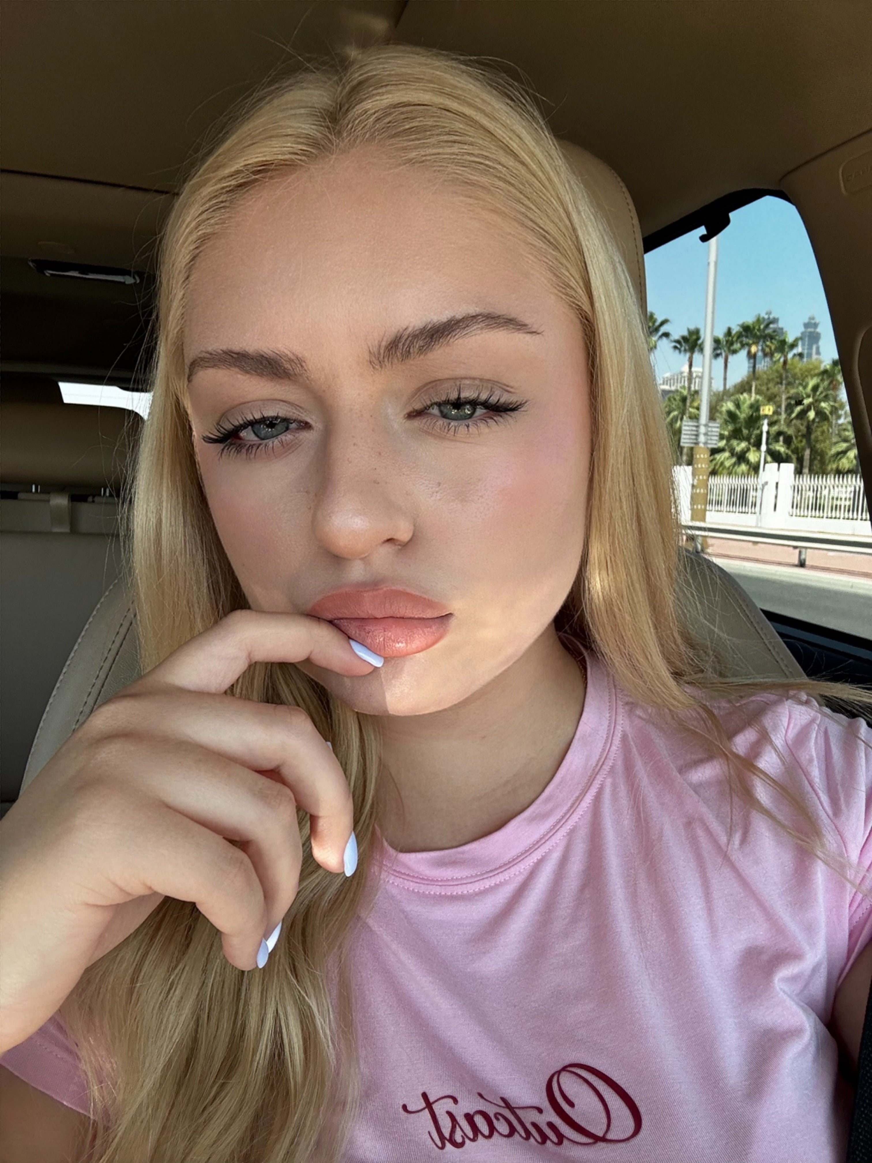 Dubai Model & Influencer | Liza
