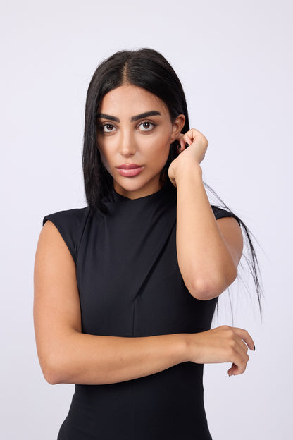 Dubai Model & Creator | Mia