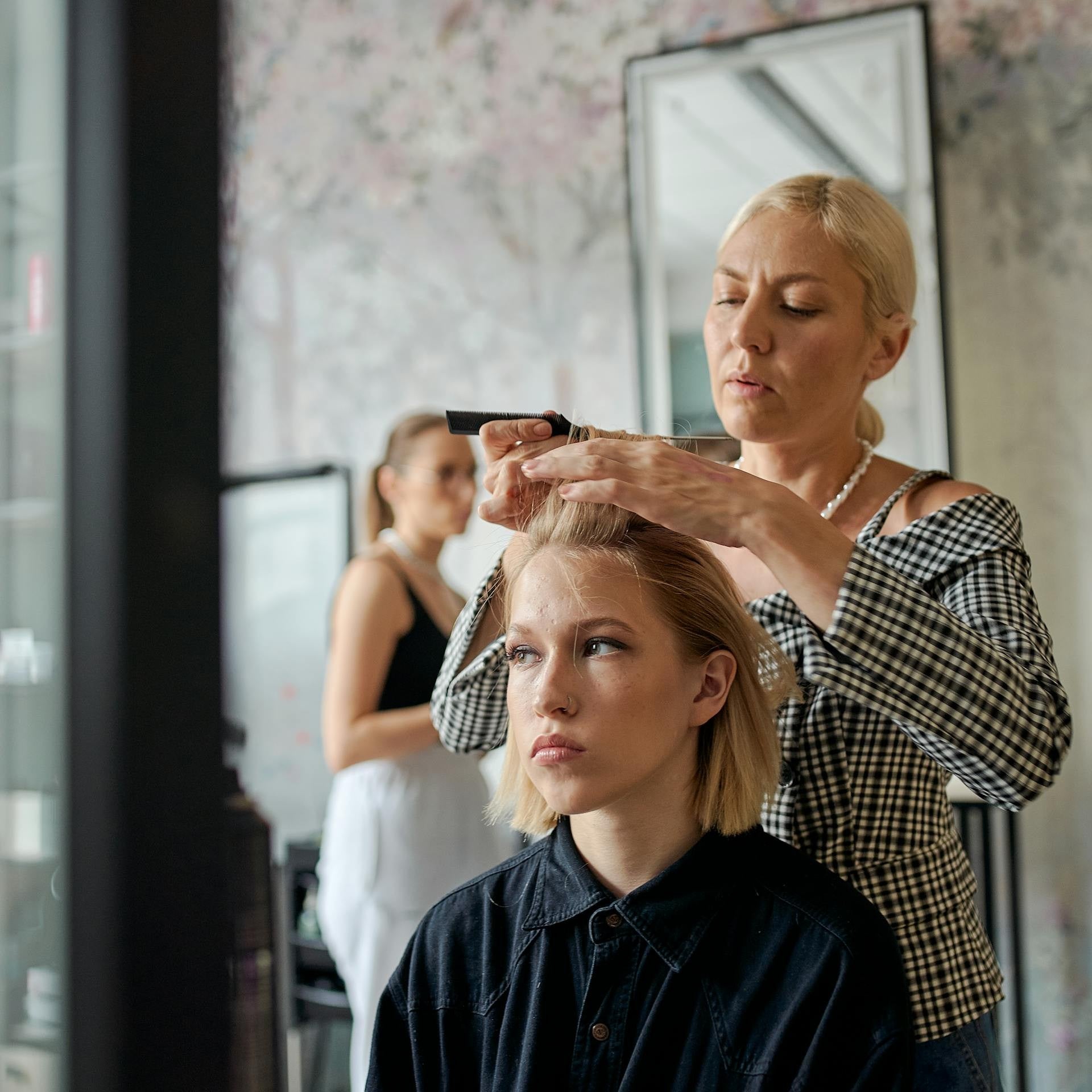 Dubai Hair Stylist | Ann