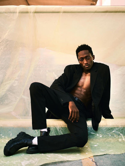 Dubai Model & Creator  | Olaoluwa